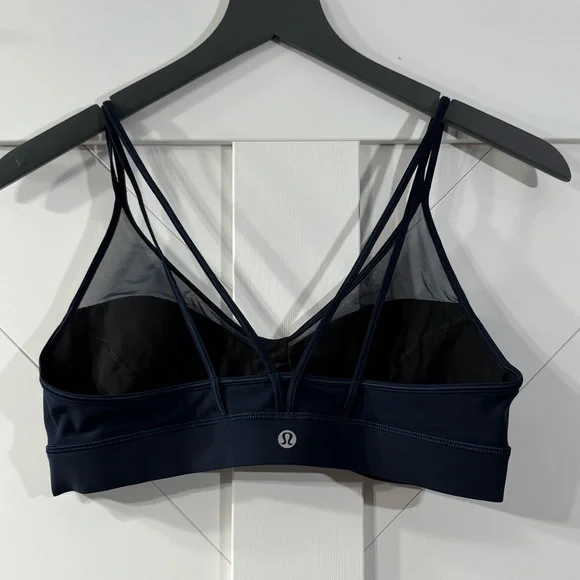 Lulu lemon True Navy A new bra light support A/B - Picture 1 of 4